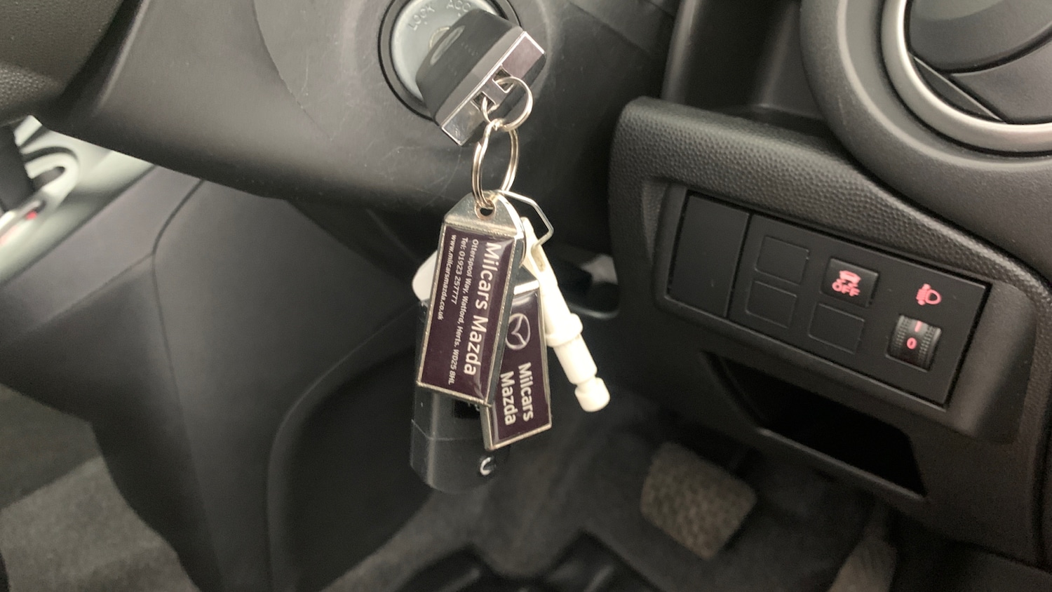 Used Mazda Mazda2 2014 for sale - 76866816: Photo 45