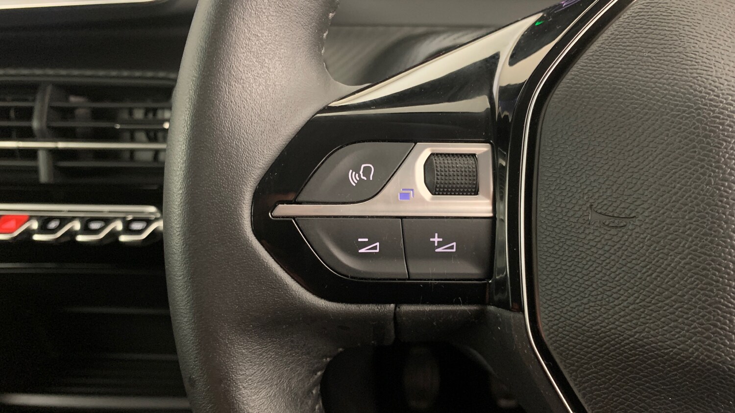 Used Peugeot 208 2023 for sale - 76787633: Photo 20