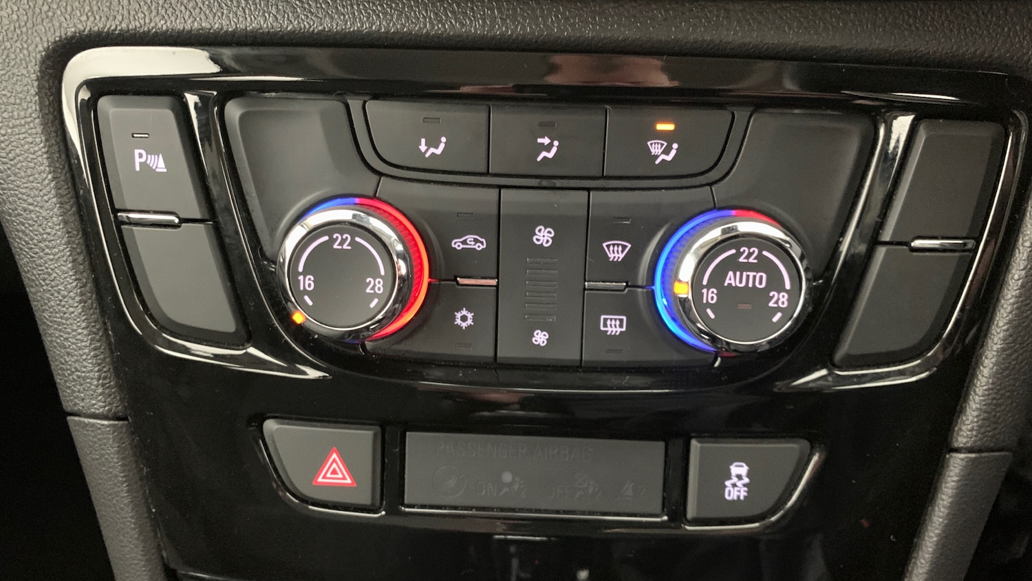 Used Vauxhall Mokka X 2018 for sale - 76887884: Photo 29
