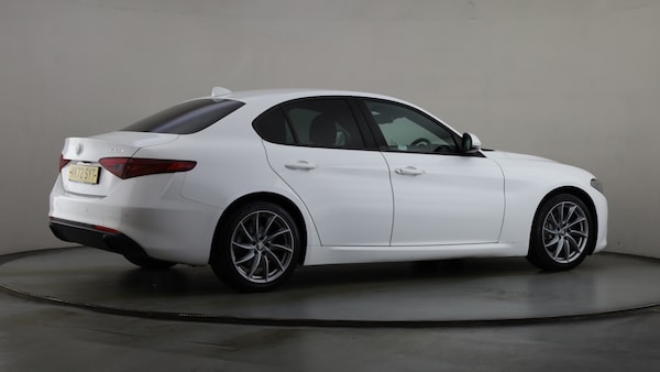 Used Alfa Romeo Giulia 2022 for sale - 75647811: Photo 12