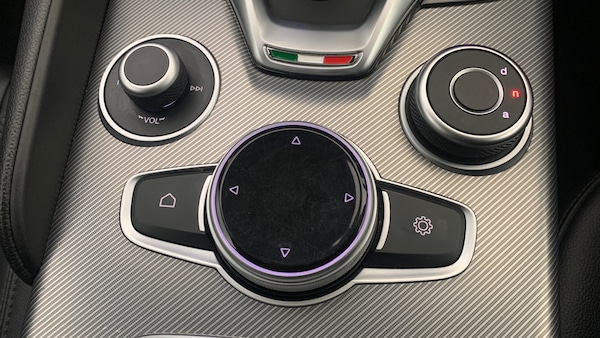 Used Alfa Romeo Giulia 2022 for sale - 75647811: Photo 30