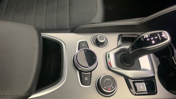 Used Alfa Romeo Giulia 2022 for sale - 75647811: Photo 31
