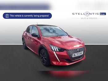 Peugeot - 208