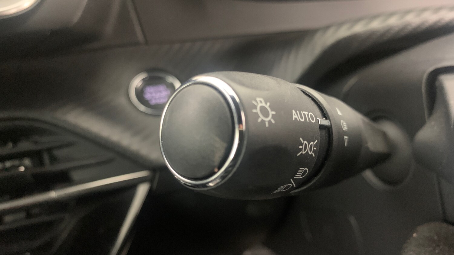 Used Peugeot 208 2023 for sale - 76190383: Photo 33