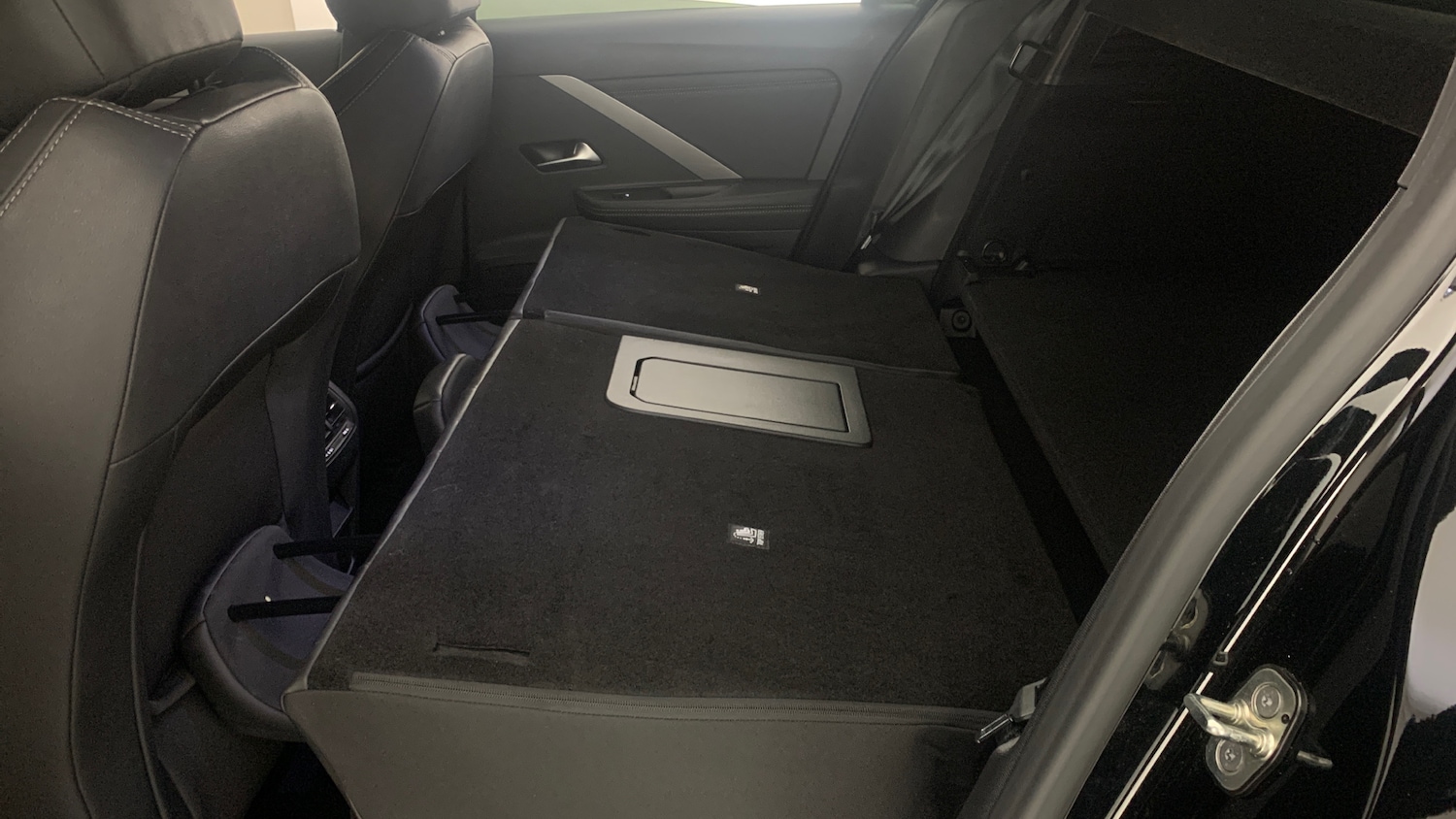 Used Vauxhall Astra 2023 for sale - 77799667: Photo 48