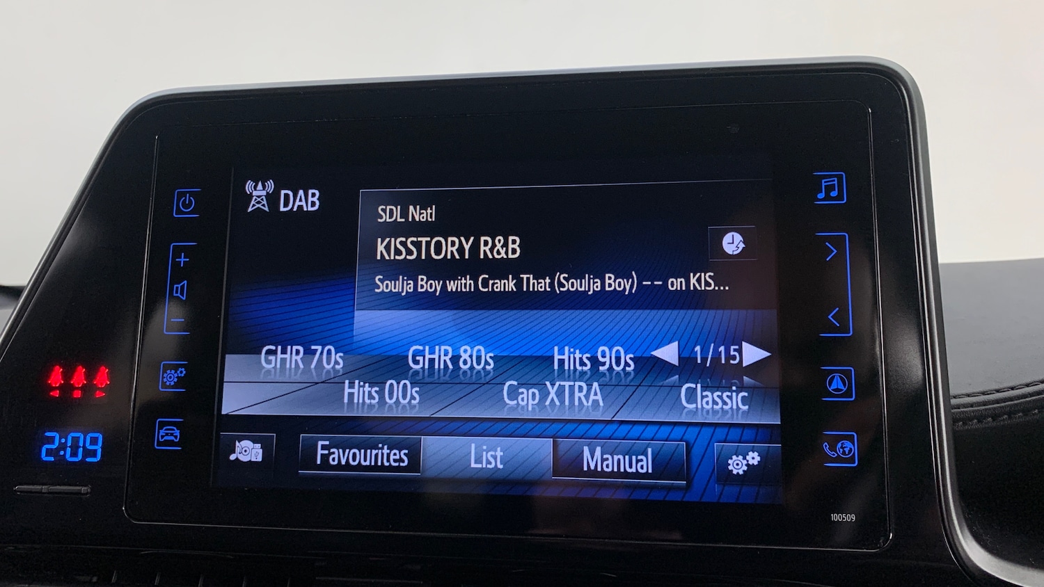 Used Toyota C-HR 2019 for sale - 77659625: Photo 11