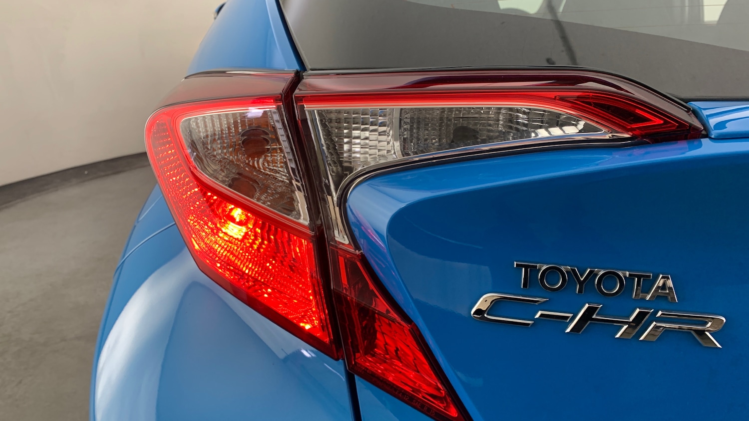 Used Toyota C-HR 2019 for sale - 77659625: Photo 28