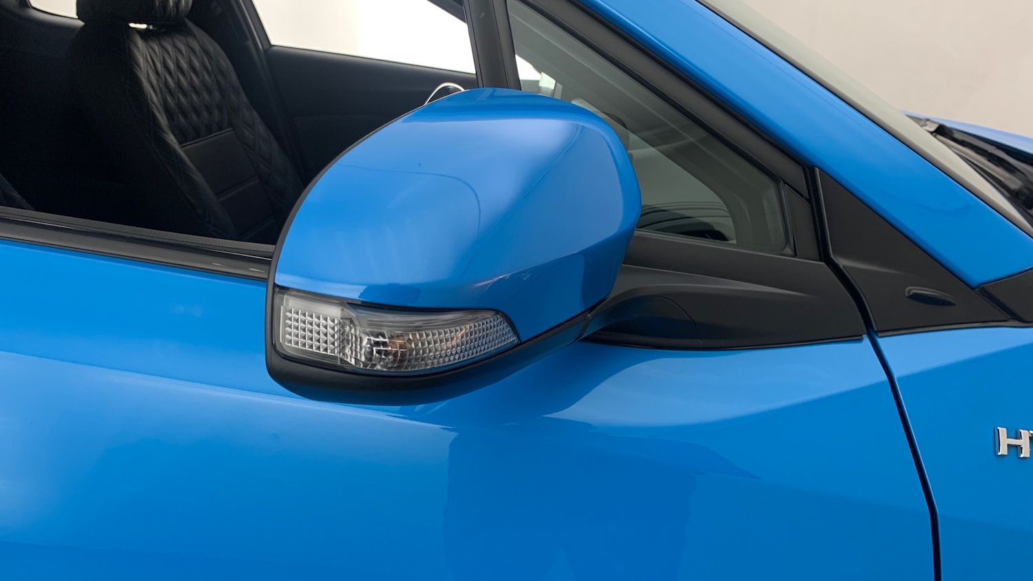 Used Toyota C-HR 2019 for sale - 77659625: Photo 32