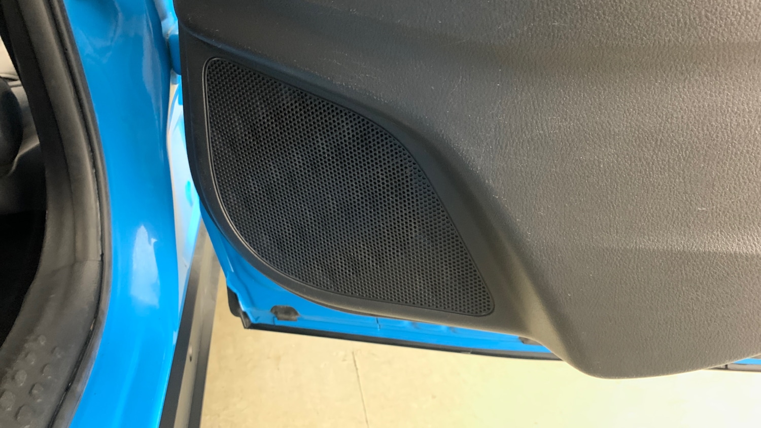 Used Toyota C-HR 2019 for sale - 77659625: Photo 40