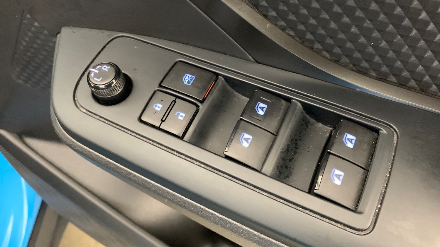 Used Toyota C-HR 2019 for sale - 77659625: Photo 43