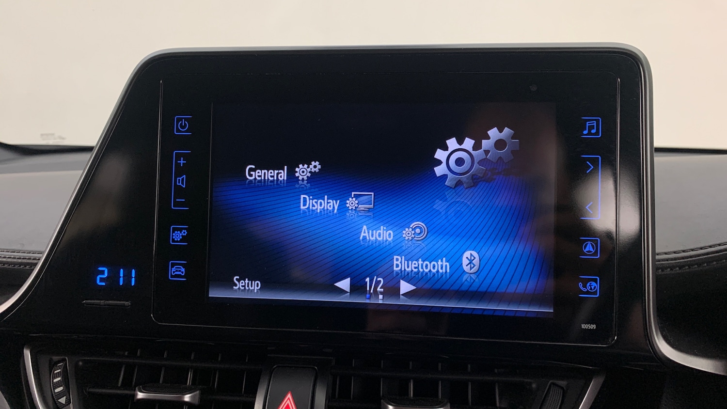 Used Toyota C-HR 2019 for sale - 77659625: Photo 55