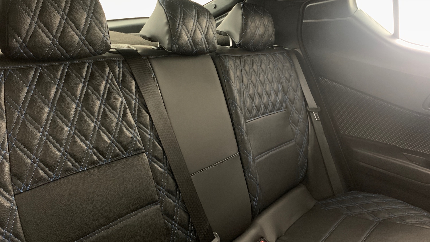 Used Toyota C-HR 2019 for sale - 77659625: Photo 8