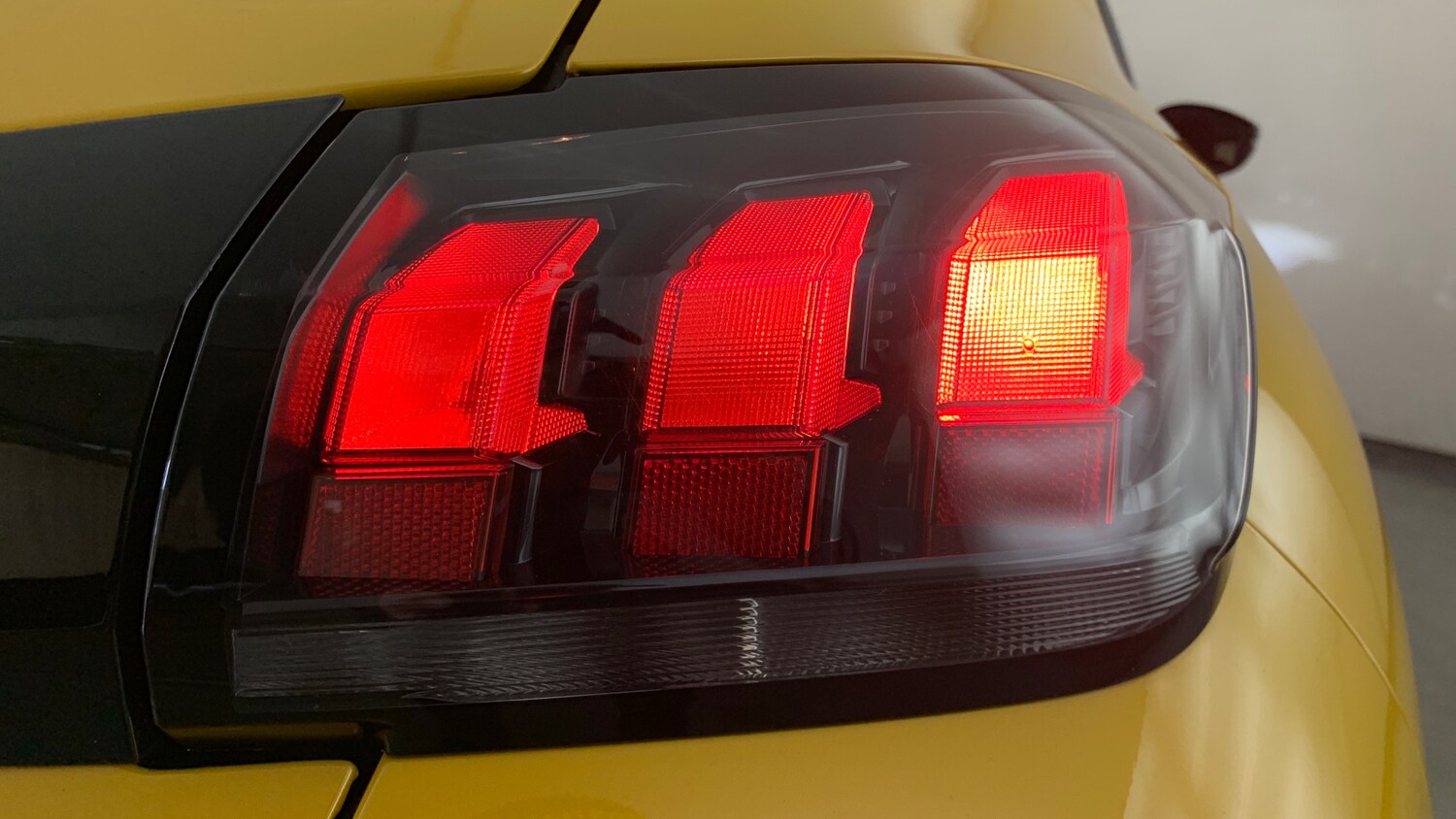 Used Peugeot 208 2023 for sale - 78186309: Photo 41