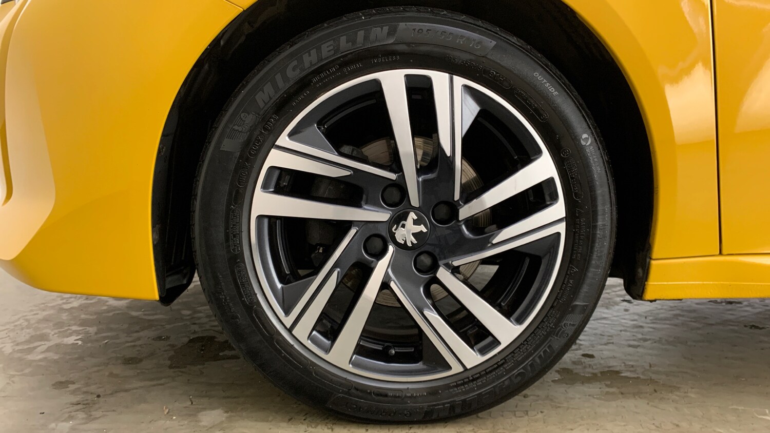 Used Peugeot 208 2023 for sale - 78186309: Photo 6