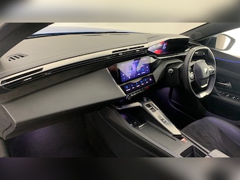 Used Peugeot 308 2024 for sale - 75942644: Photo