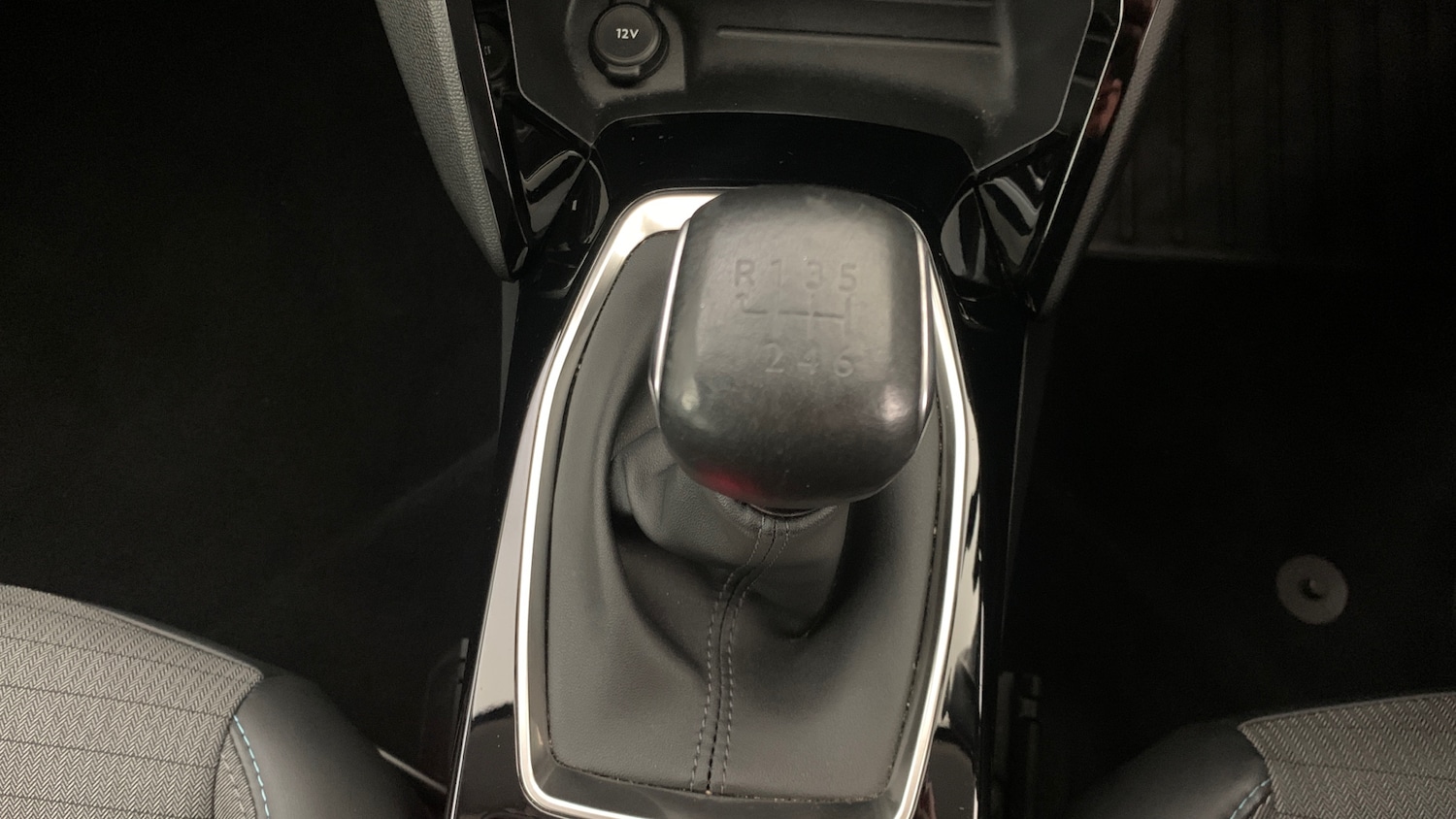 Used Peugeot 208 2020 for sale - 76937159: Photo 31