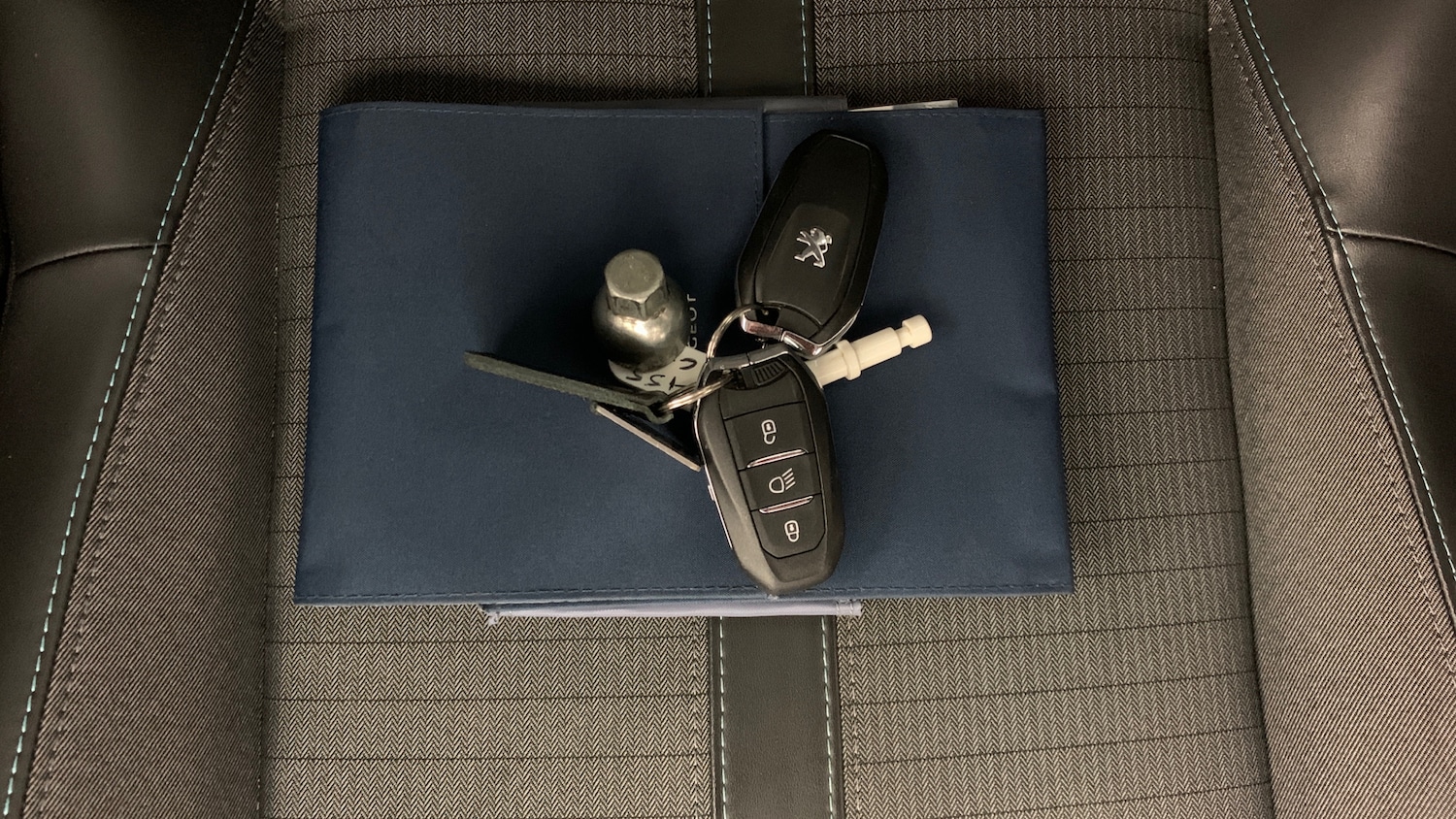 Used Peugeot 208 2020 for sale - 76937159: Photo 47