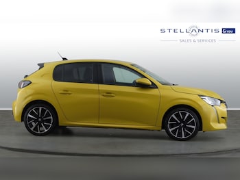 Used Peugeot 208 2020 for sale - 76937159: Photo