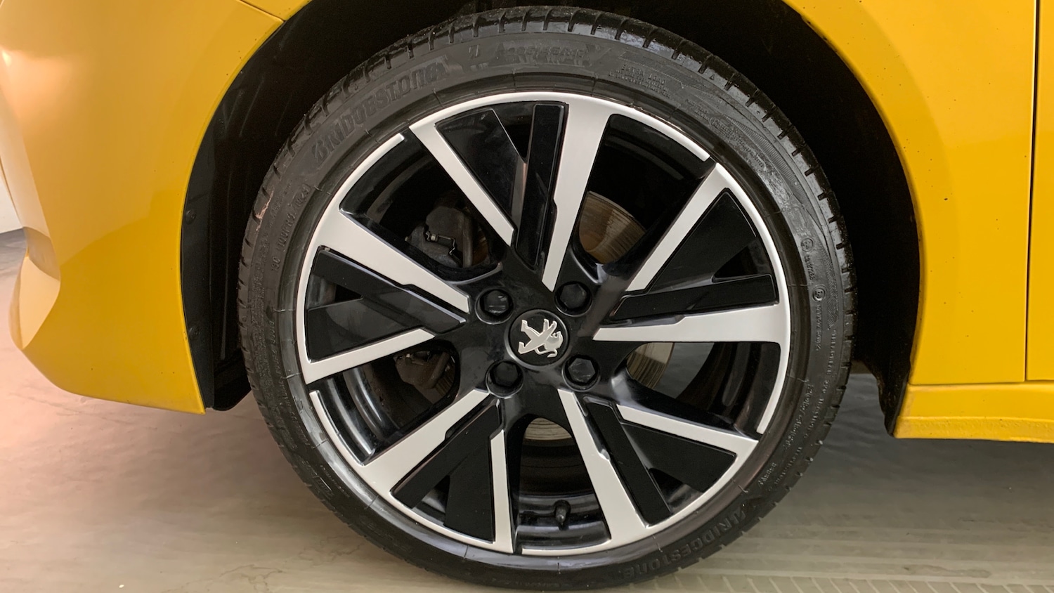 Used Peugeot 208 2020 for sale - 76937159: Photo 6