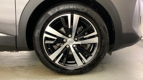 Used Peugeot 5008 2024 for sale - 75812062: Photo 23