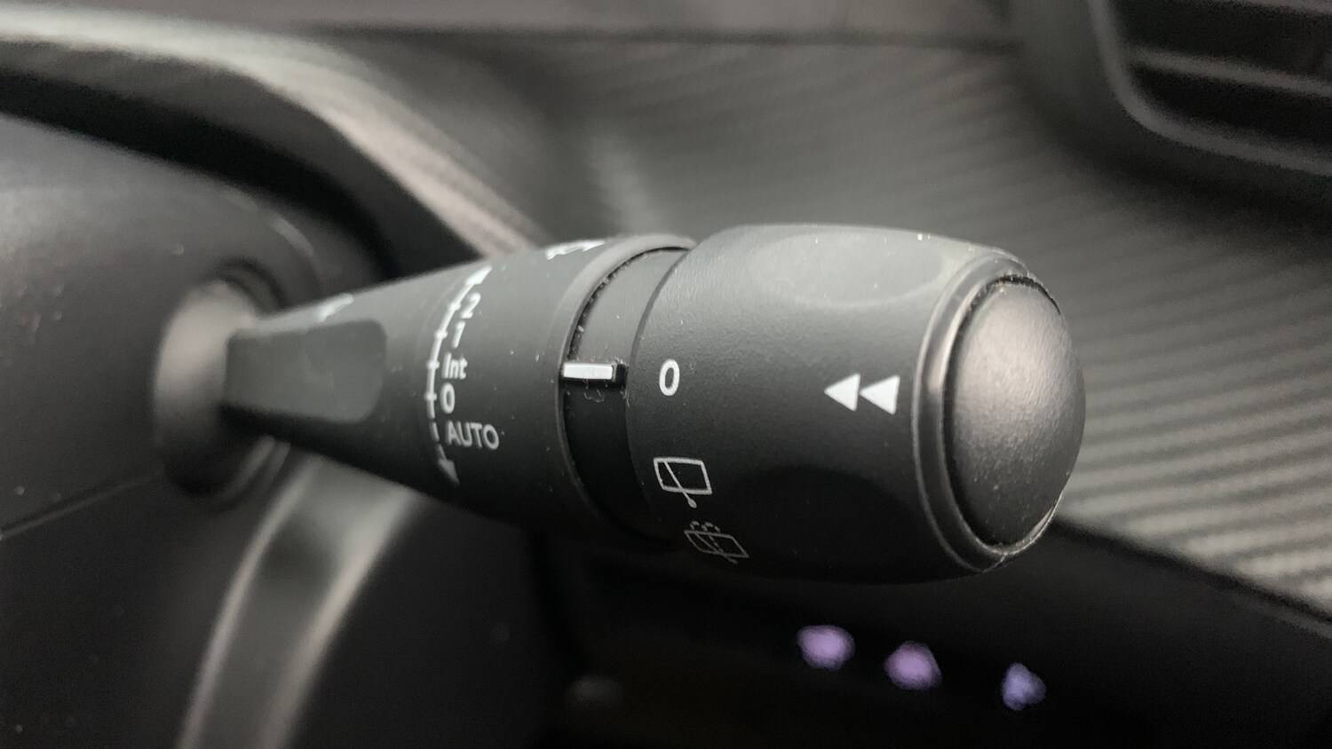 Used Peugeot 2008 2020 for sale - 77706042: Photo 17