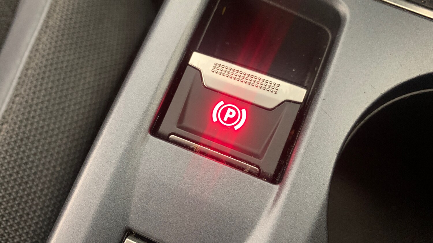 Used Peugeot 2008 2020 for sale - 77706042: Photo 36