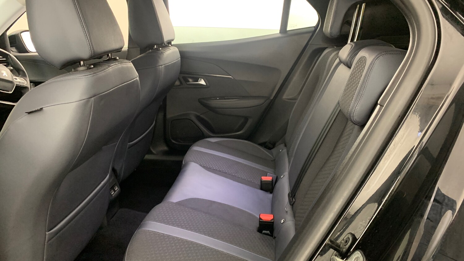 Used Peugeot 2008 2020 for sale - 77706042: Photo 56