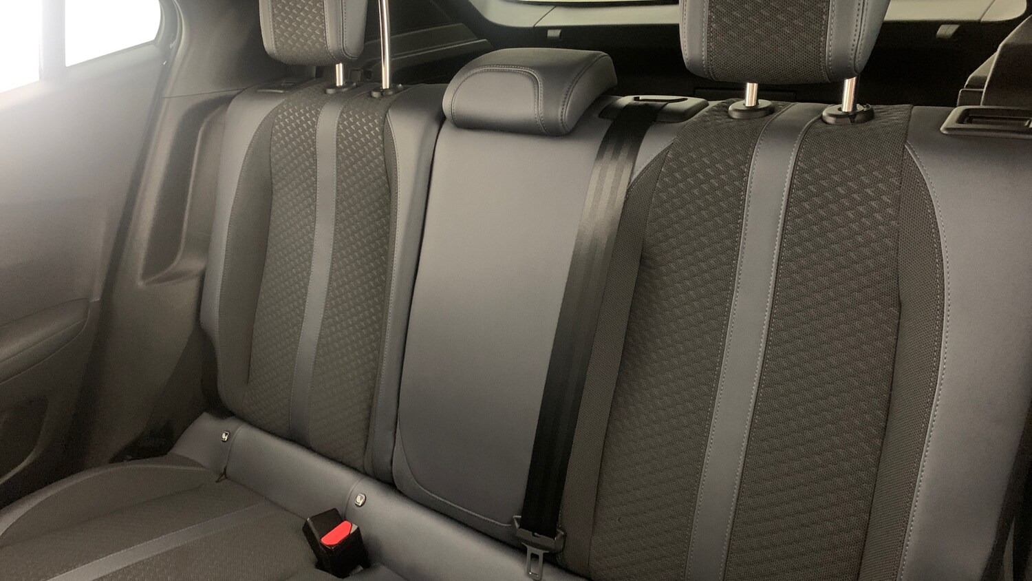 Used Peugeot 2008 2020 for sale - 77706042: Photo 7