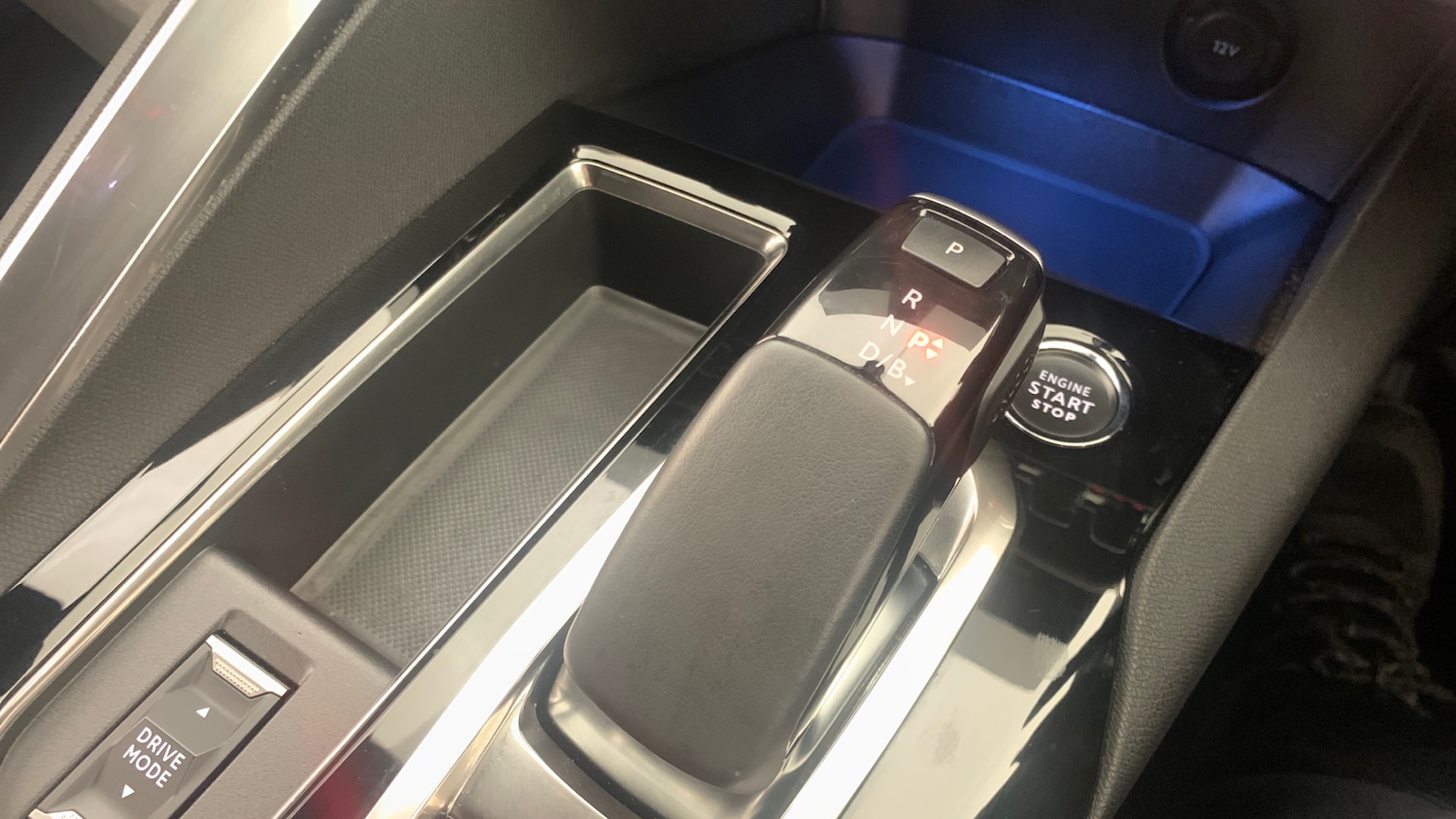 Used Peugeot 3008 2022 for sale - 77840611: Photo 35