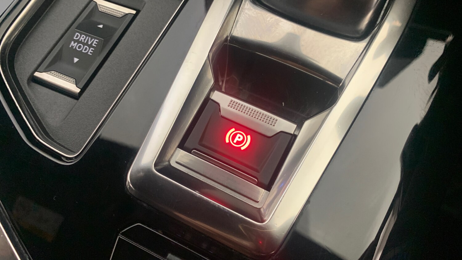 Used Peugeot 3008 2022 for sale - 77840611: Photo 36