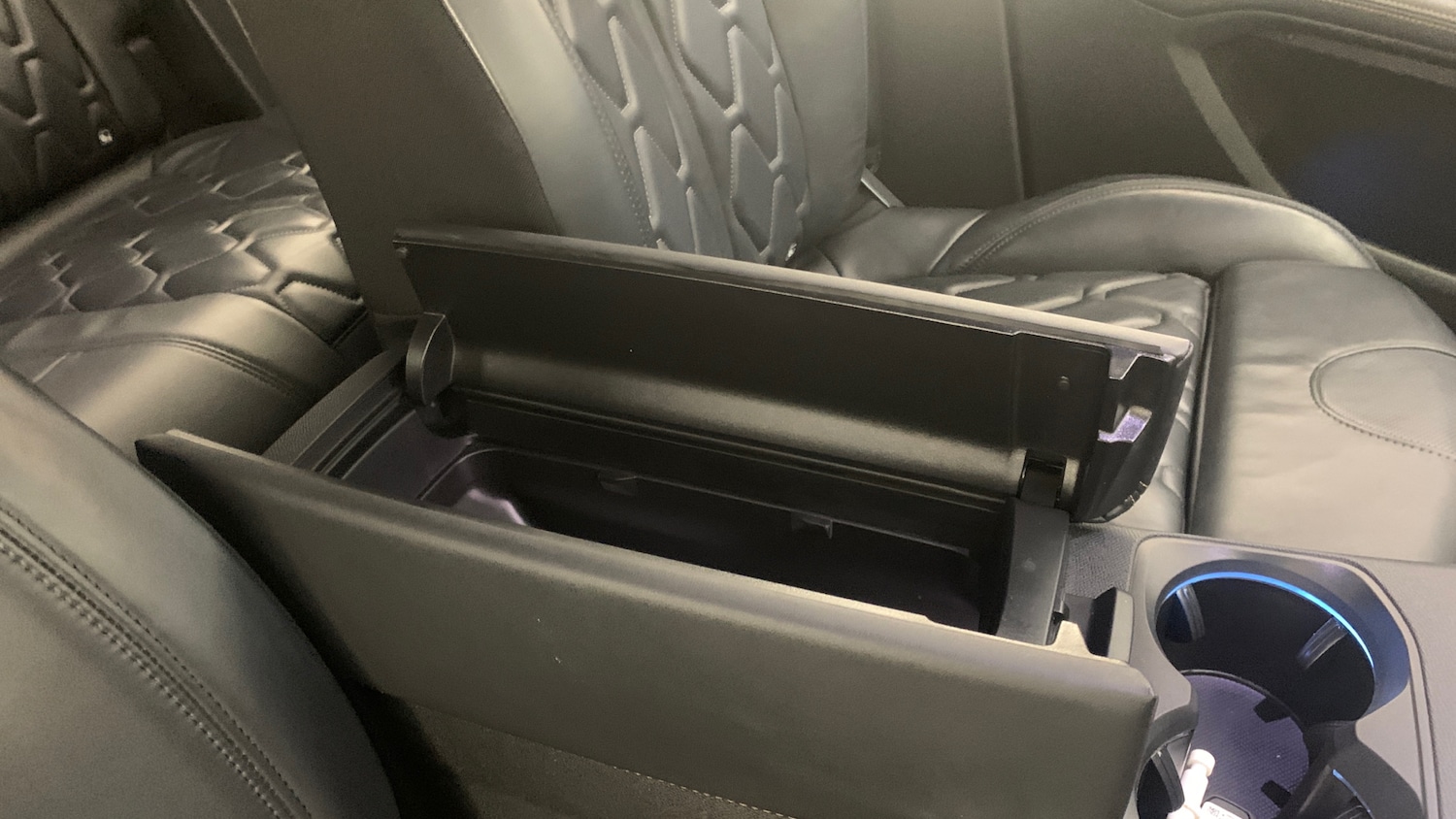 Used Peugeot 3008 2022 for sale - 77840611: Photo 54