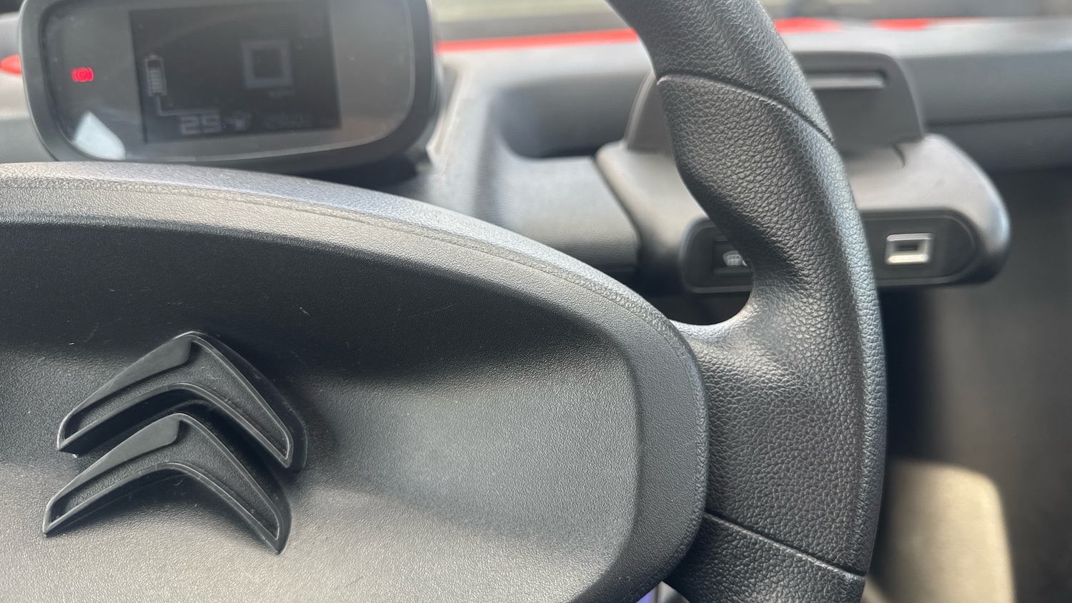 Used Citroen Ami 2022 for sale - 78117102: Photo 24