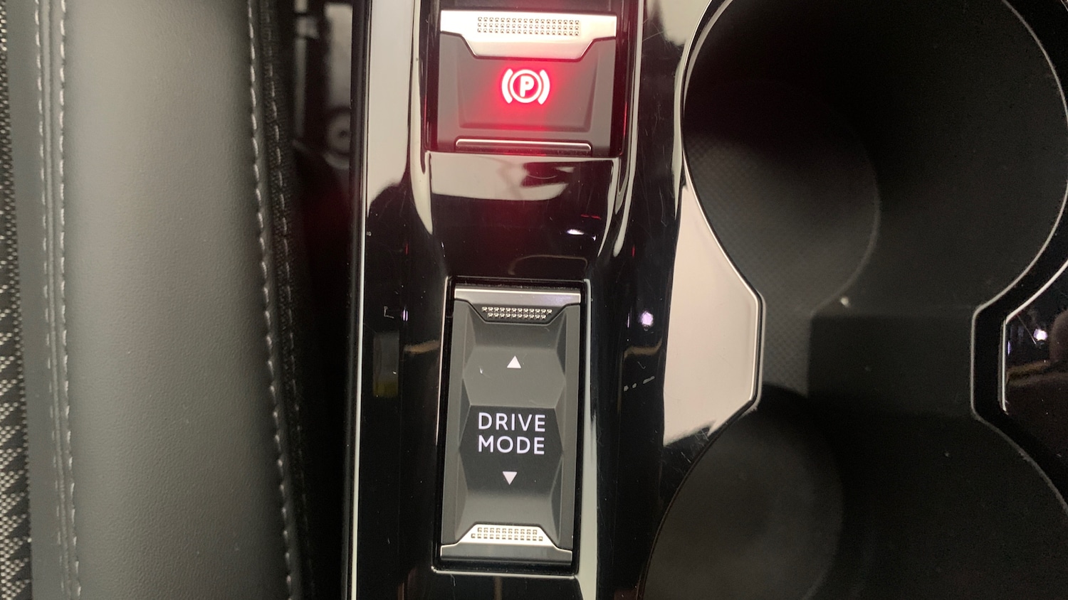 Used Peugeot 208 2022 for sale - 76900045: Photo 34