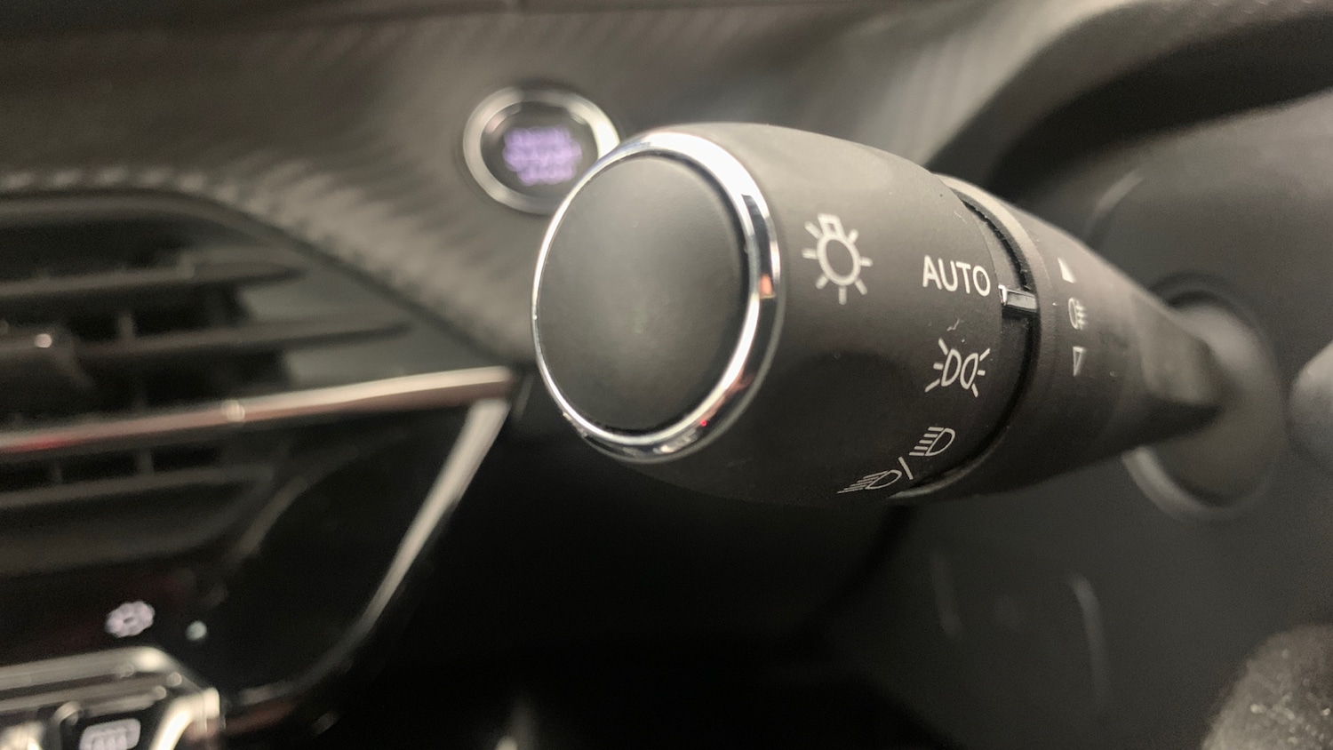 Used Peugeot 208 2022 for sale - 76900045: Photo 39