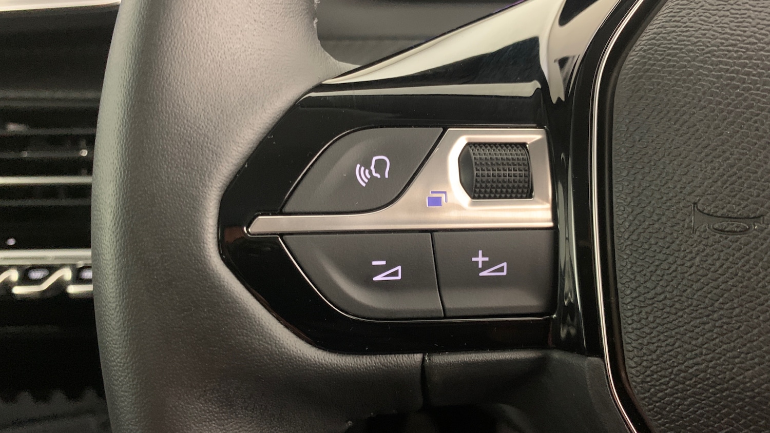 Used Peugeot 208 2024 for sale - 76123580: Photo 19