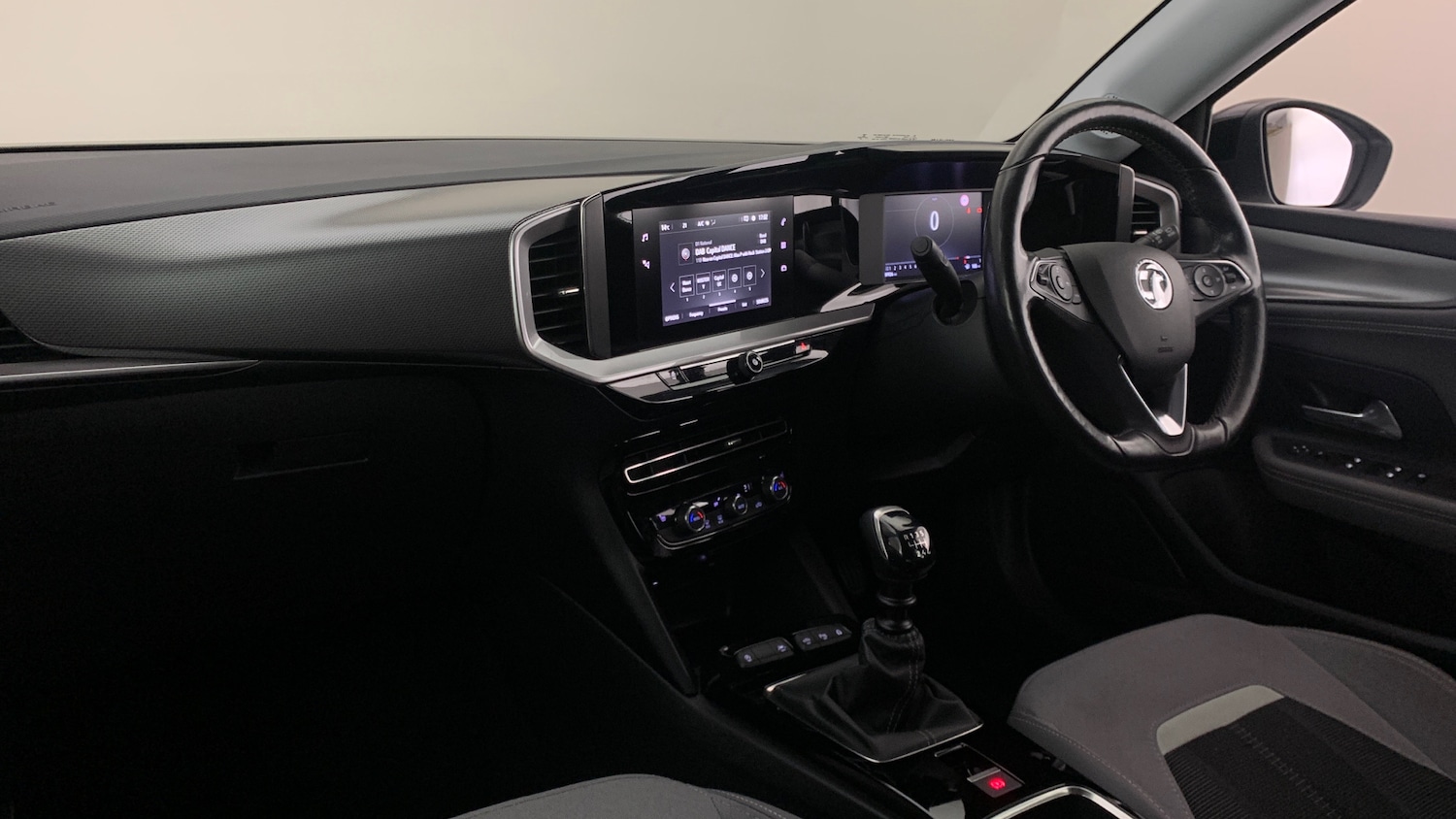 Used Vauxhall Mokka 2022 for sale - 77926616: Photo 2