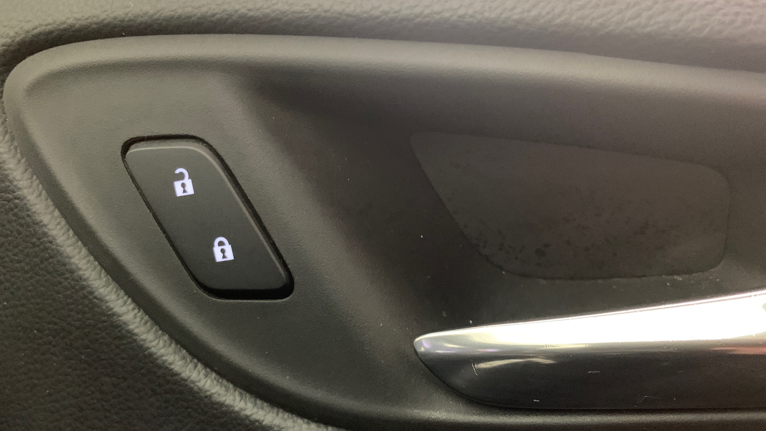 Used Vauxhall Astra 2018 for sale - 77176167: Photo 40