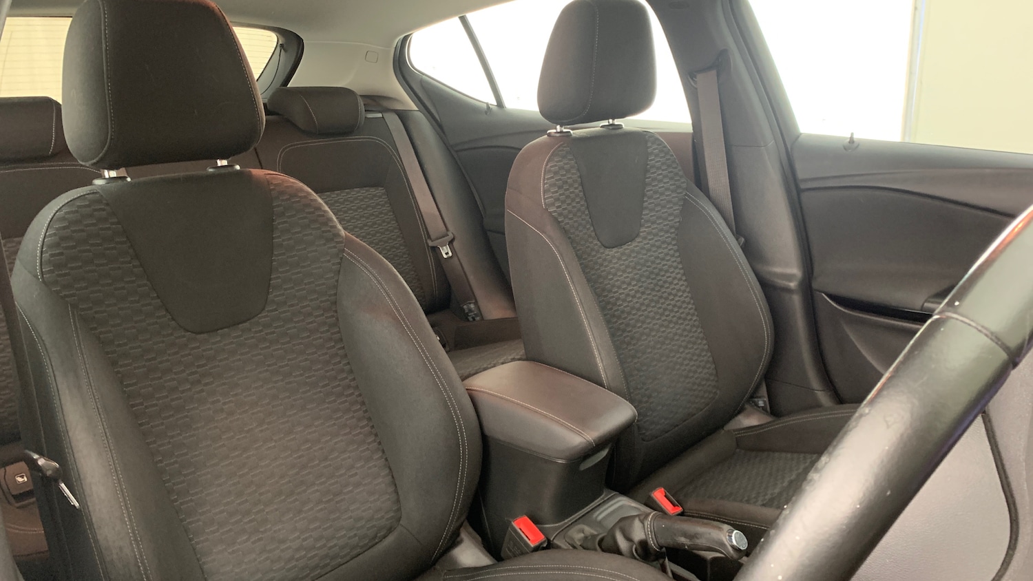 Used Vauxhall Astra 2018 for sale - 77176167: Photo 48