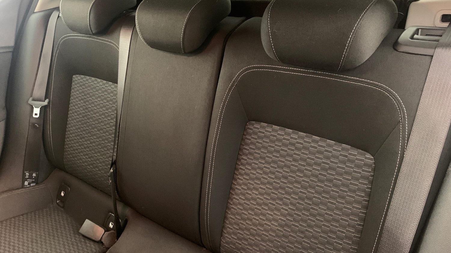 Used Vauxhall Astra 2018 for sale - 77176167: Photo 9