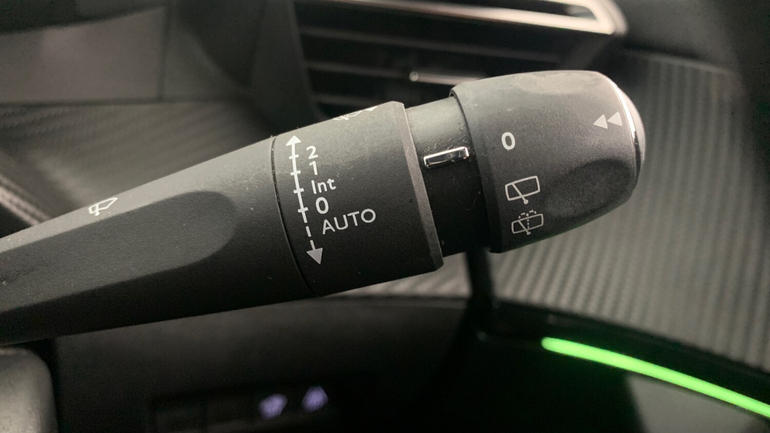 Used Peugeot 2008 2022 for sale - 78186318: Photo 40