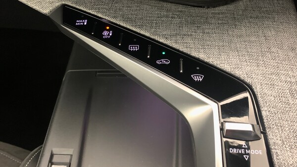 Used Peugeot 3008 2024 for sale - 75671372: Photo 30