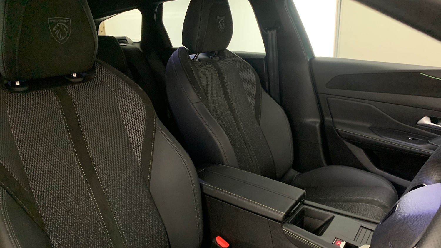 Used Peugeot 308 SW 2025 for sale - 76900041: Photo 44