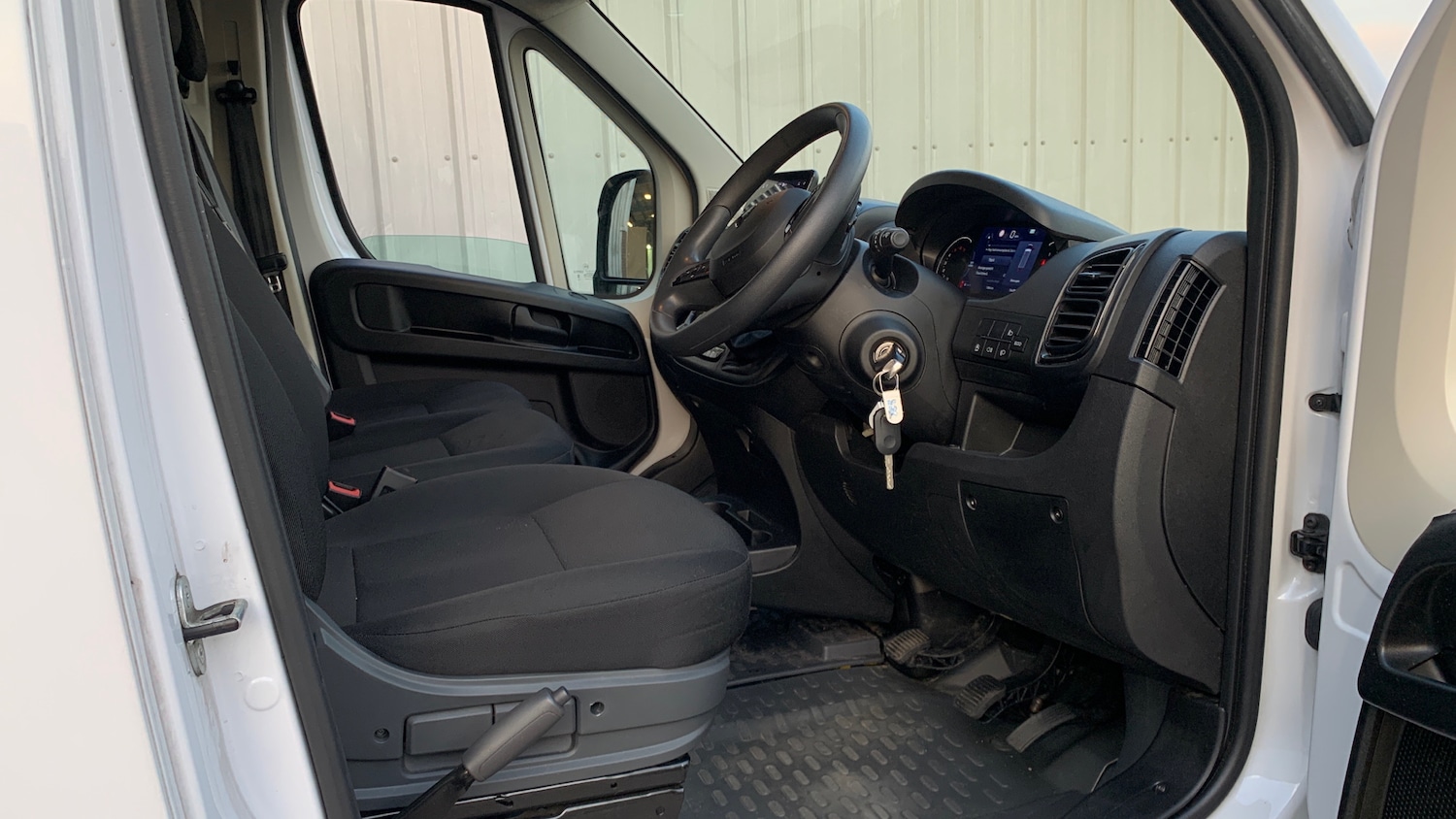 Used Peugeot Boxer 2024 for sale - 78073631: Photo 11