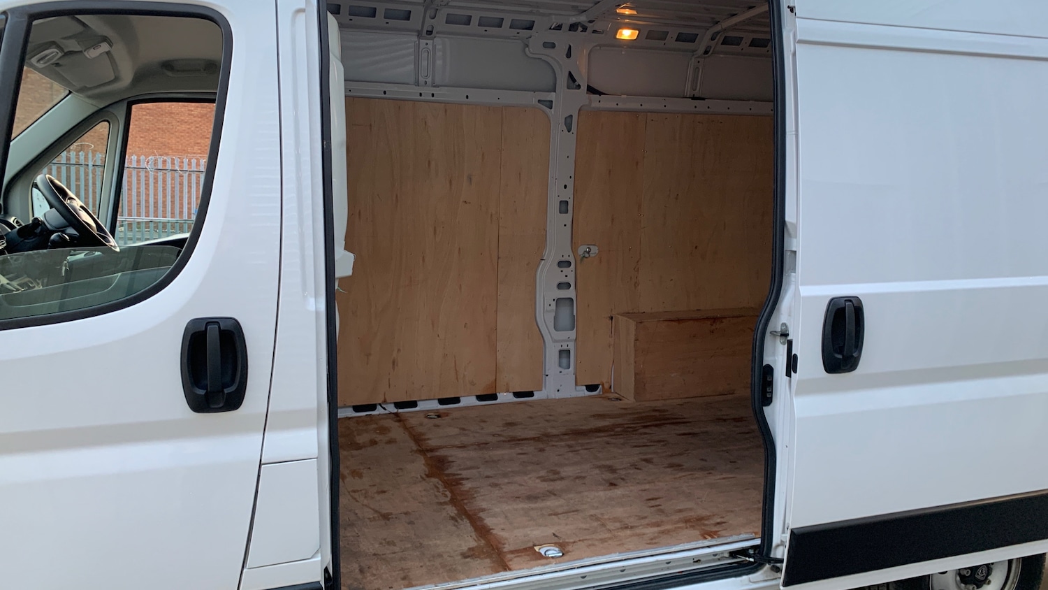 Used Peugeot Boxer 2024 for sale - 78073631: Photo 17