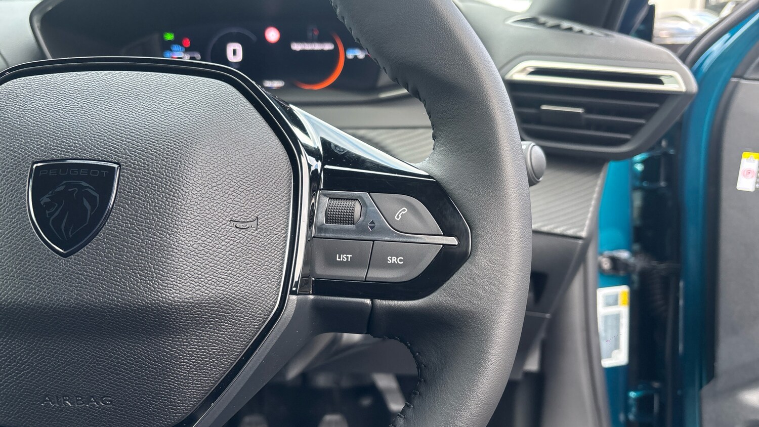 Used Peugeot 2008 2025 for sale - 77525623: Photo 24