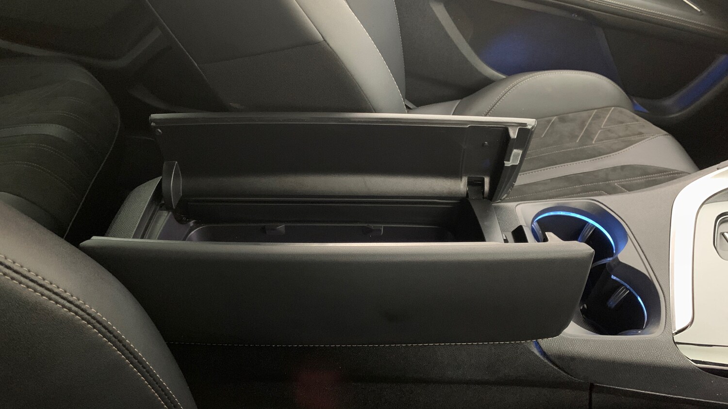 Used Peugeot 3008 2022 for sale - 77634354: Photo 56