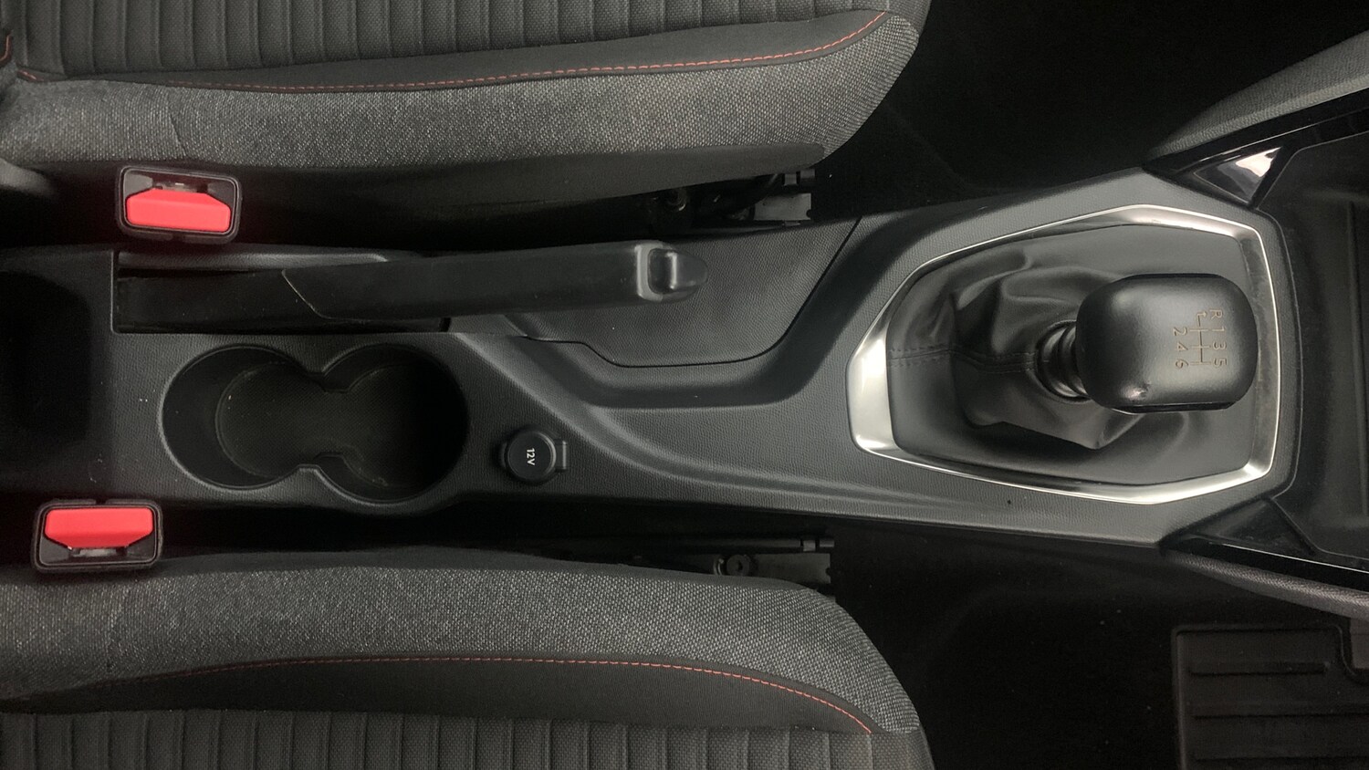 Used Peugeot 2008 2023 for sale - 76447021: Photo 32