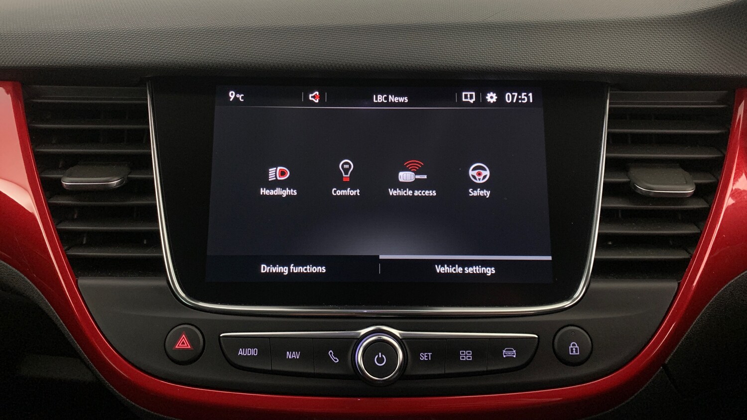 Used Vauxhall Crossland 2023 for sale - 77132408: Photo 28