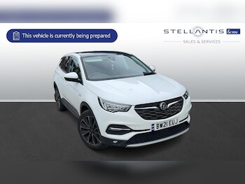 Vauxhall - Grandland X