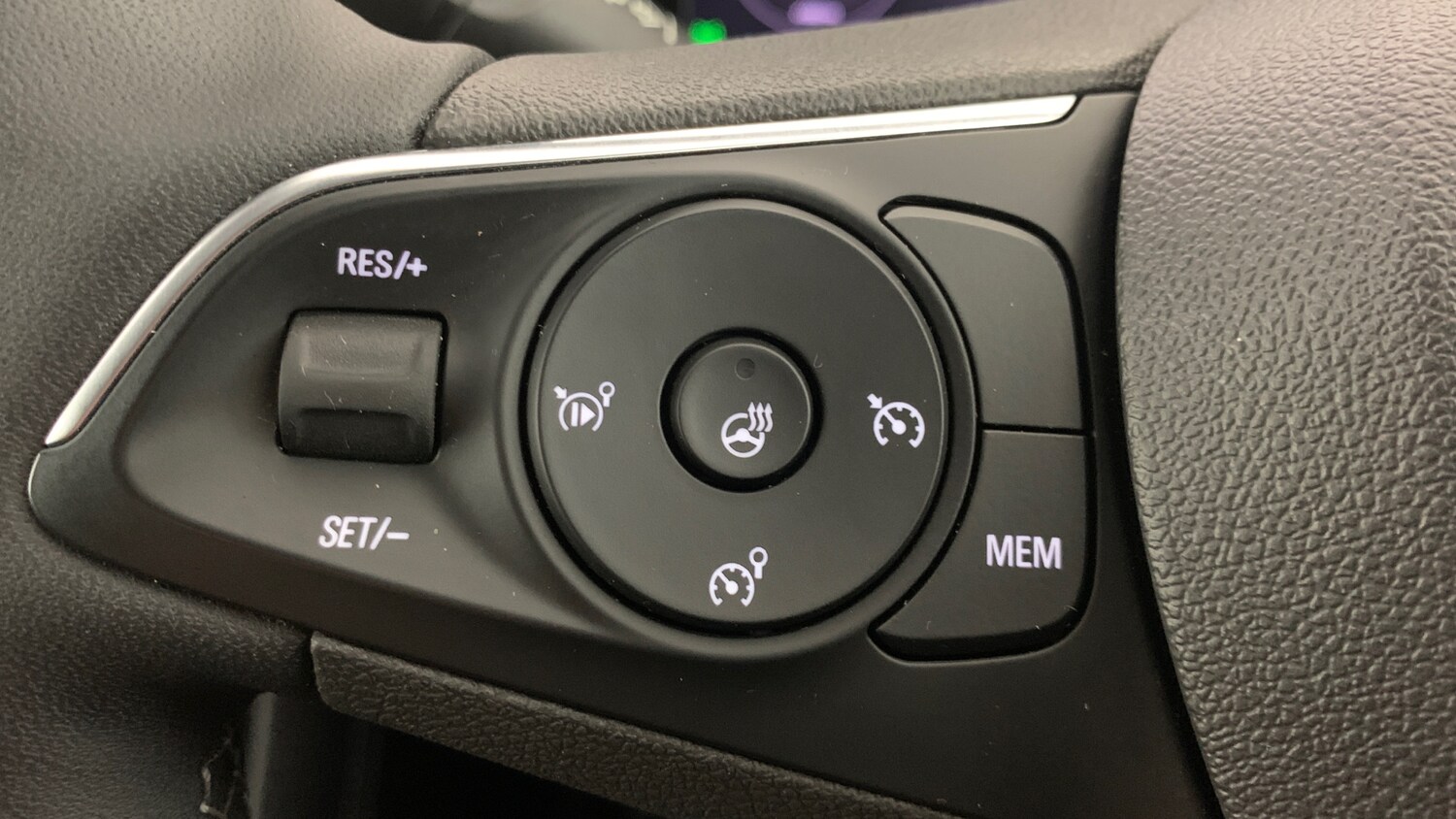 Used Vauxhall Grandland 2024 for sale - 77441952: Photo 19